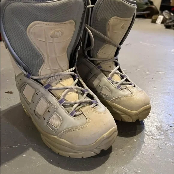 Gray and Cream Snowboard Boots - Picture 2 of 4